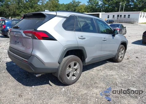 2024 Toyota Rav4 Xle z USA, uszkodzony, nr VIN 2T3W1RFV9RC293857